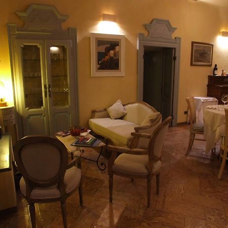Locanda Chi Ghinn Verbania Eksteriør billede